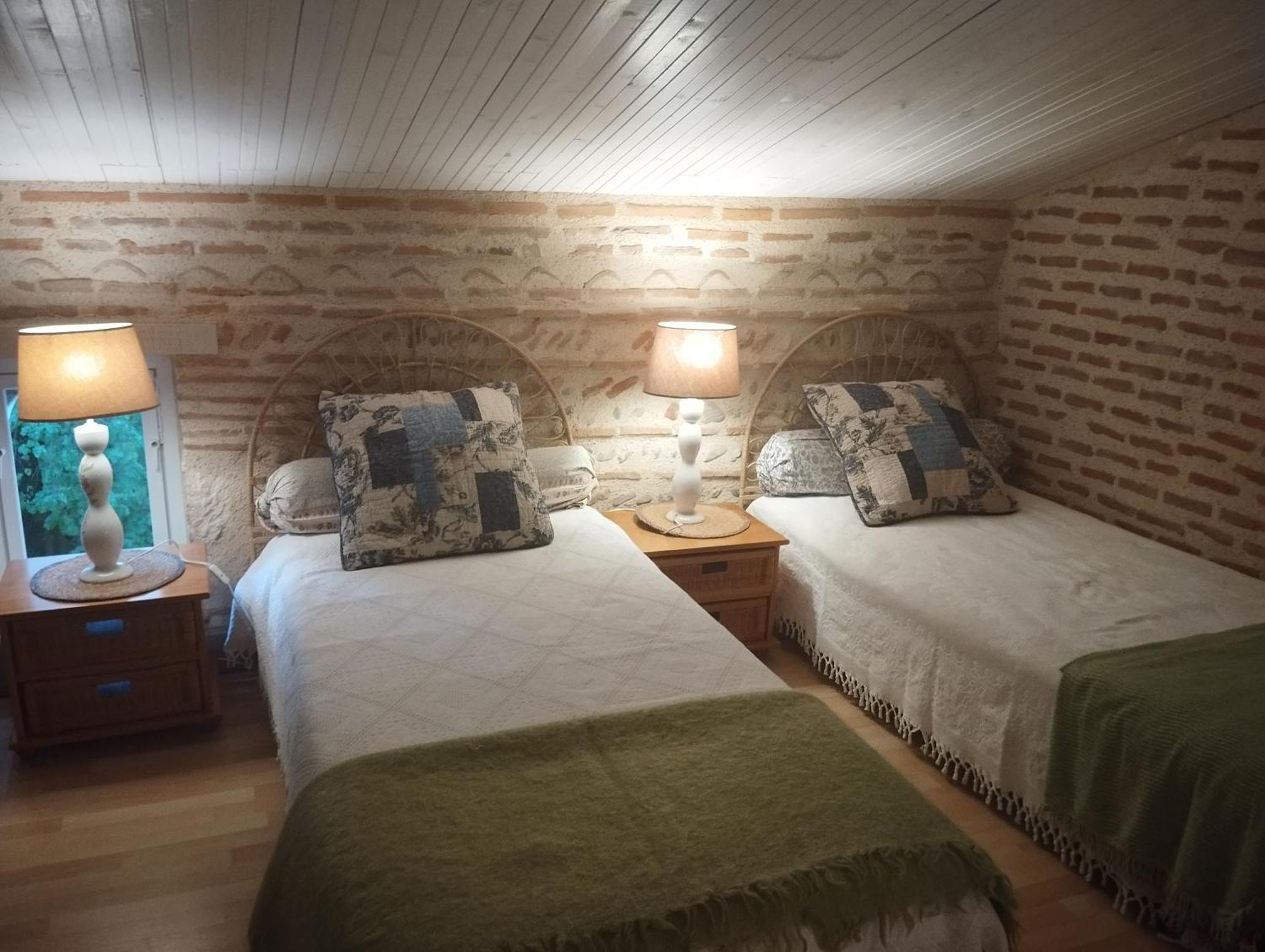 Hotel O Fil De L'O Clairac  Habitación foto