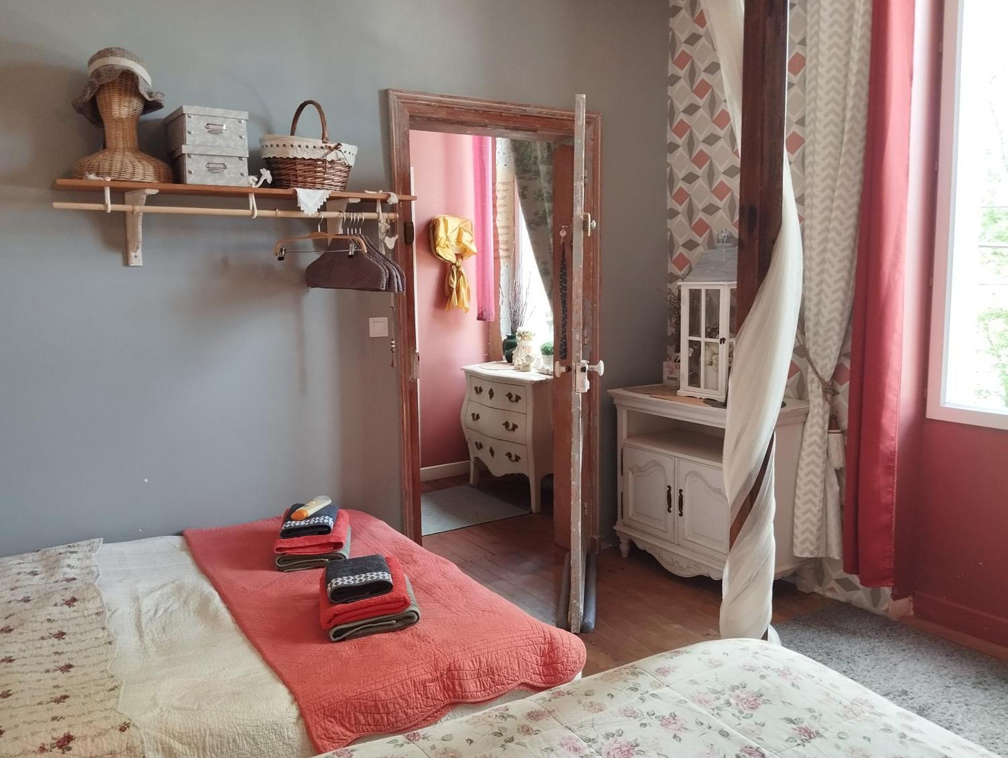 Hotel O Fil De L'O Clairac  Habitación foto